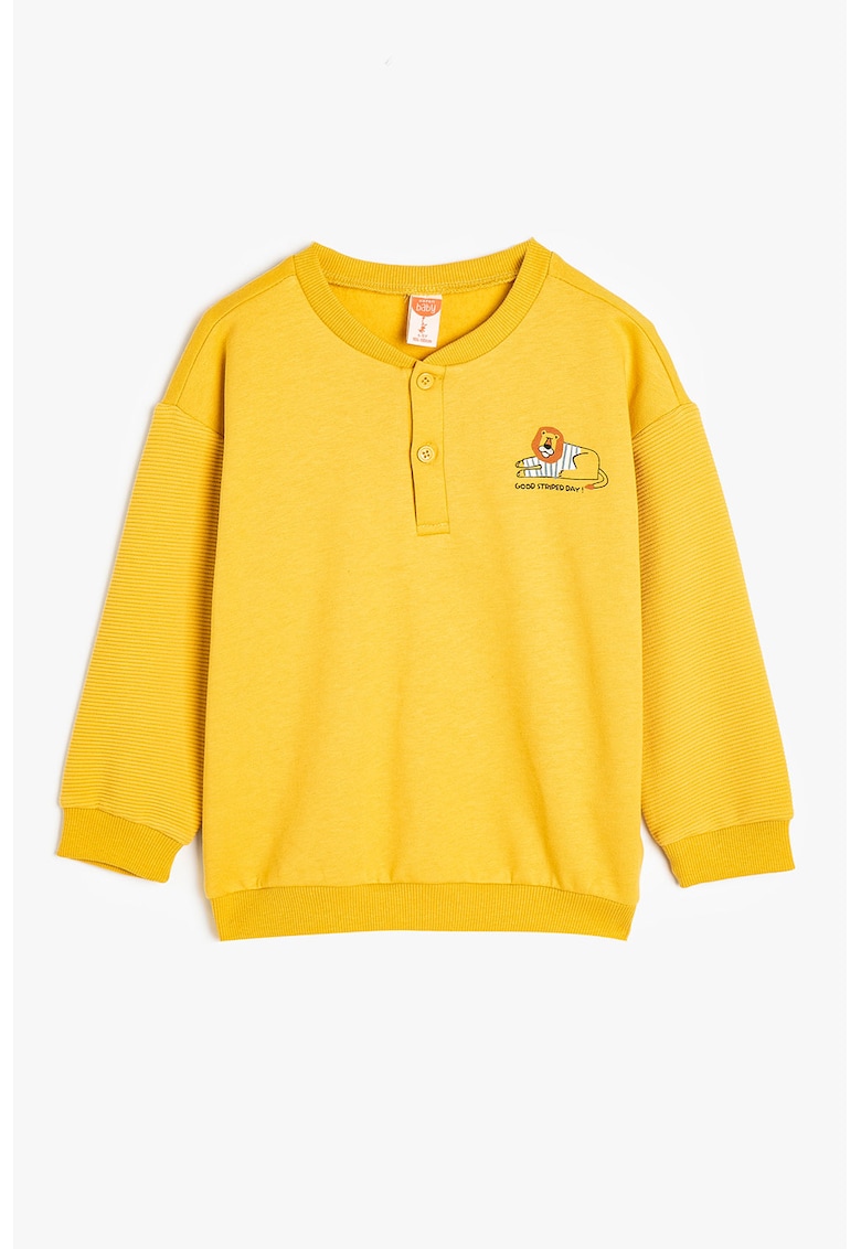 Bluza cu fenta cu nasturi