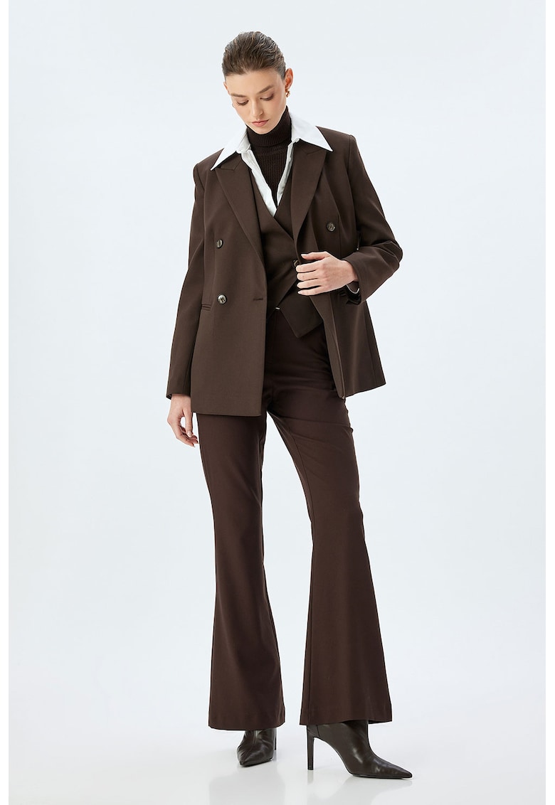 Pantaloni eleganti si evazati cu talie inalta - Maro