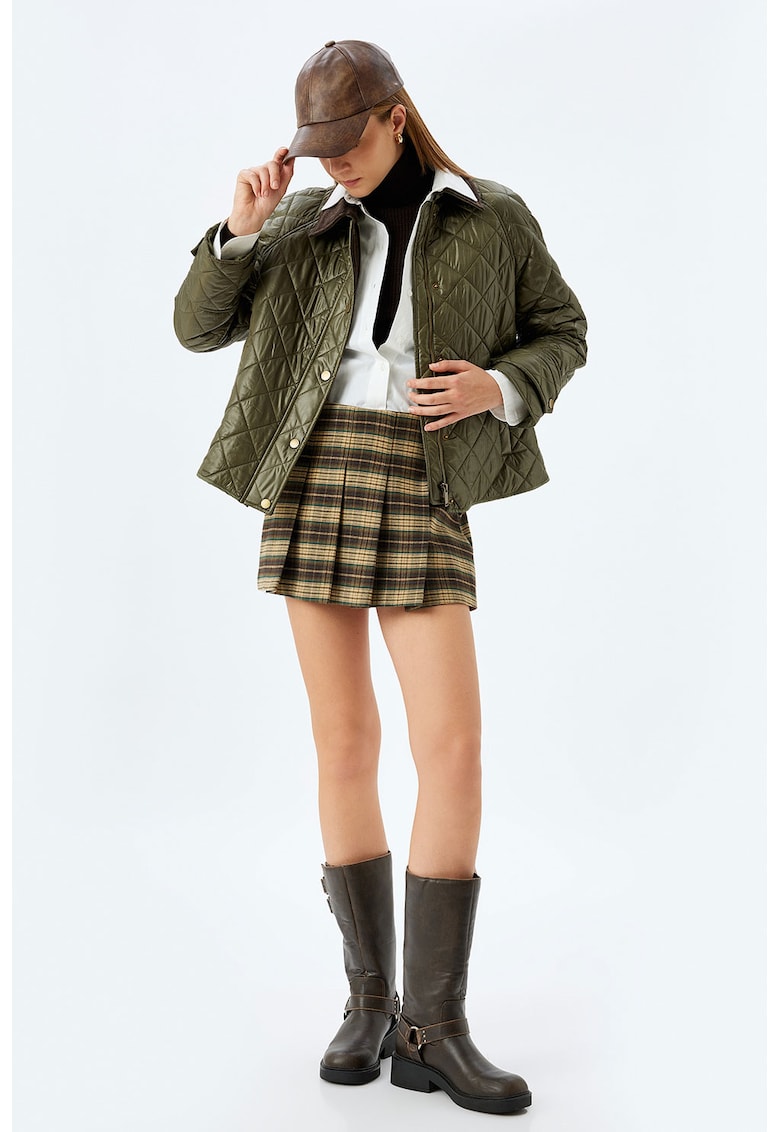 Fusta-pantalon scurta cu talie inalta