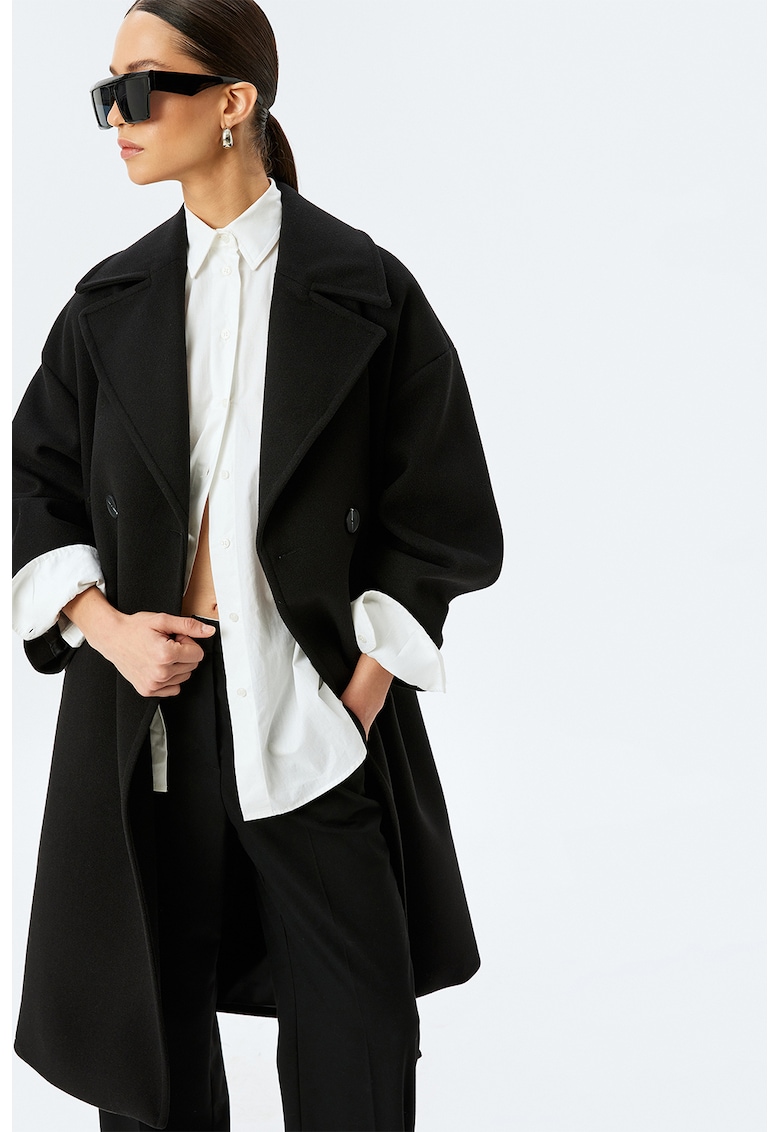 Palton lung cu nasturi