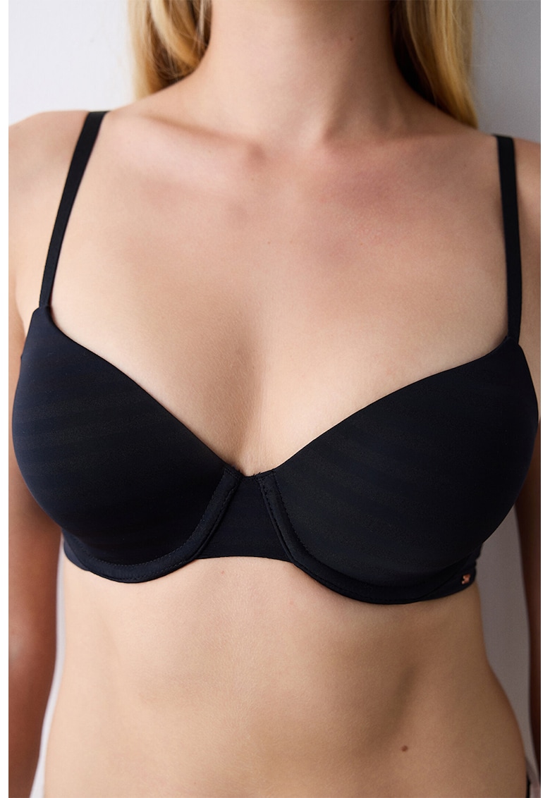 Sutien cu model uni si sustinere metalica