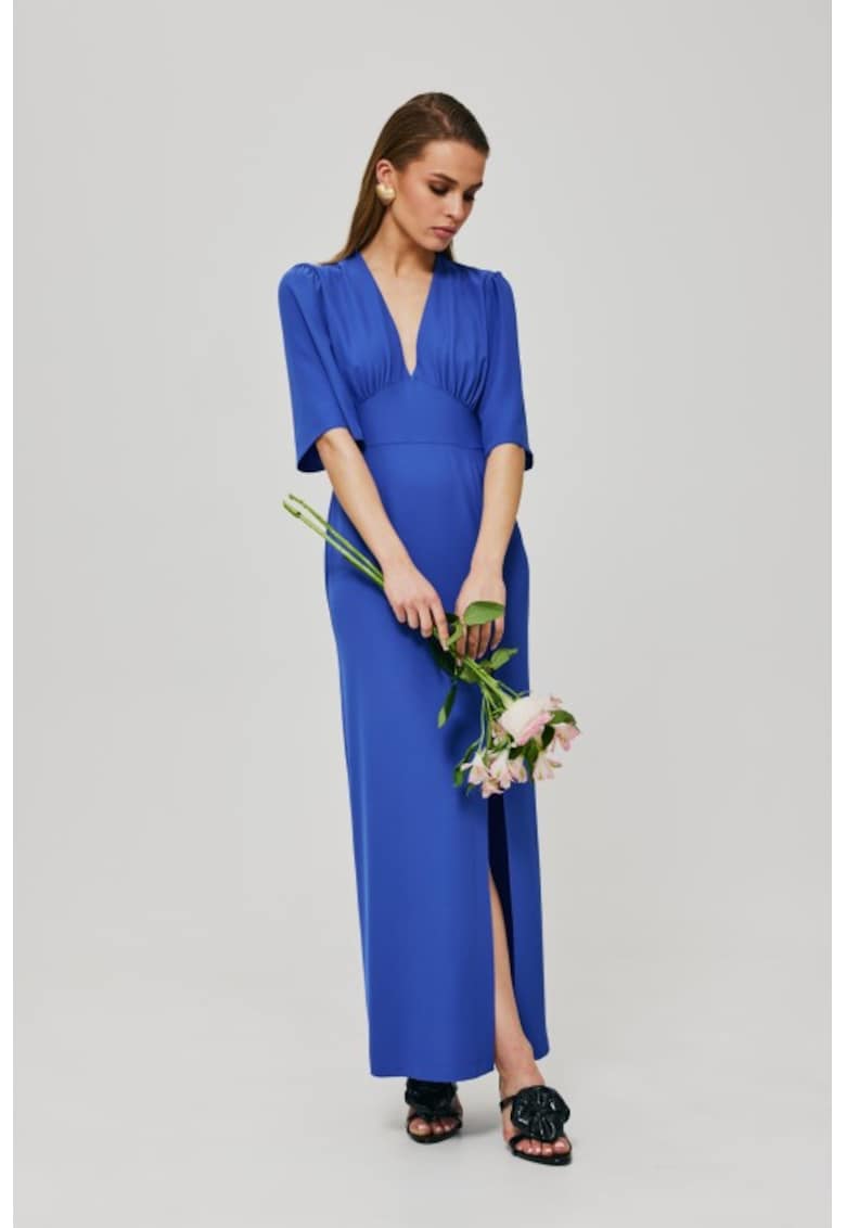 Rochie maxi cu crapatura pe picior -