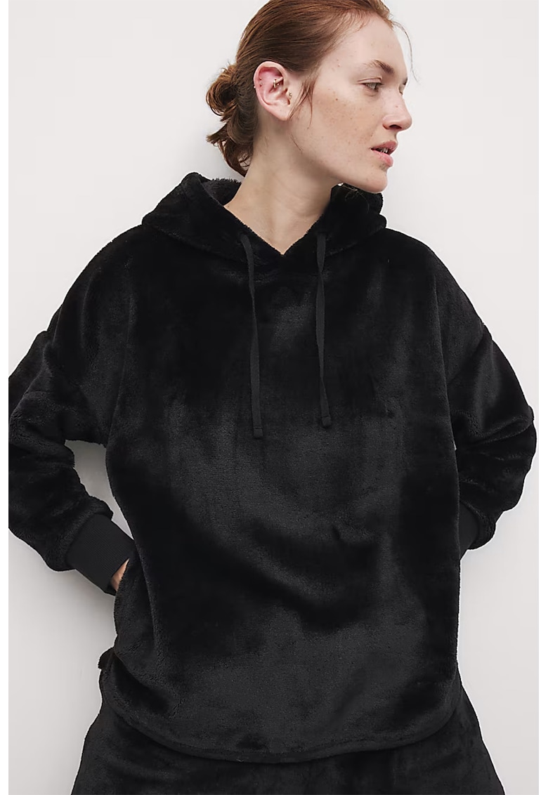 Hanorac pufos de casa