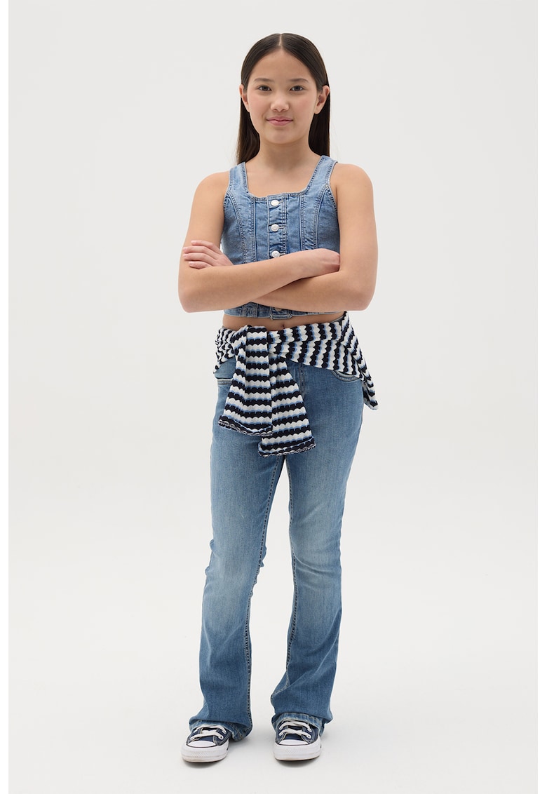 Blugi evazati cu aspect decolorat