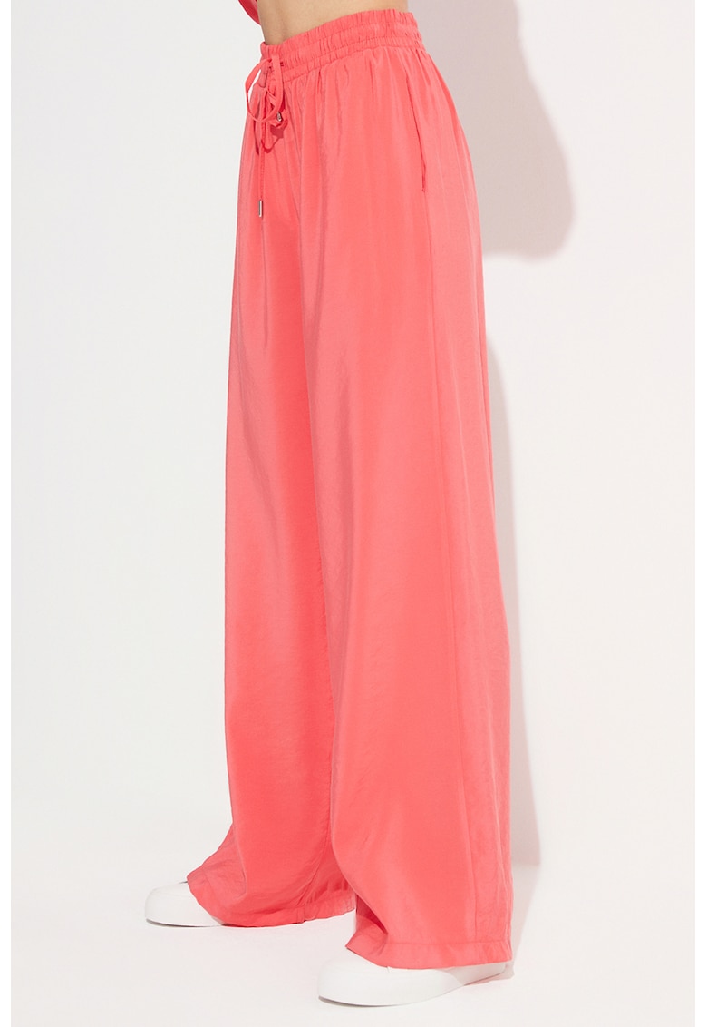 Pantaloni din amestec de modal cu croiala ampla