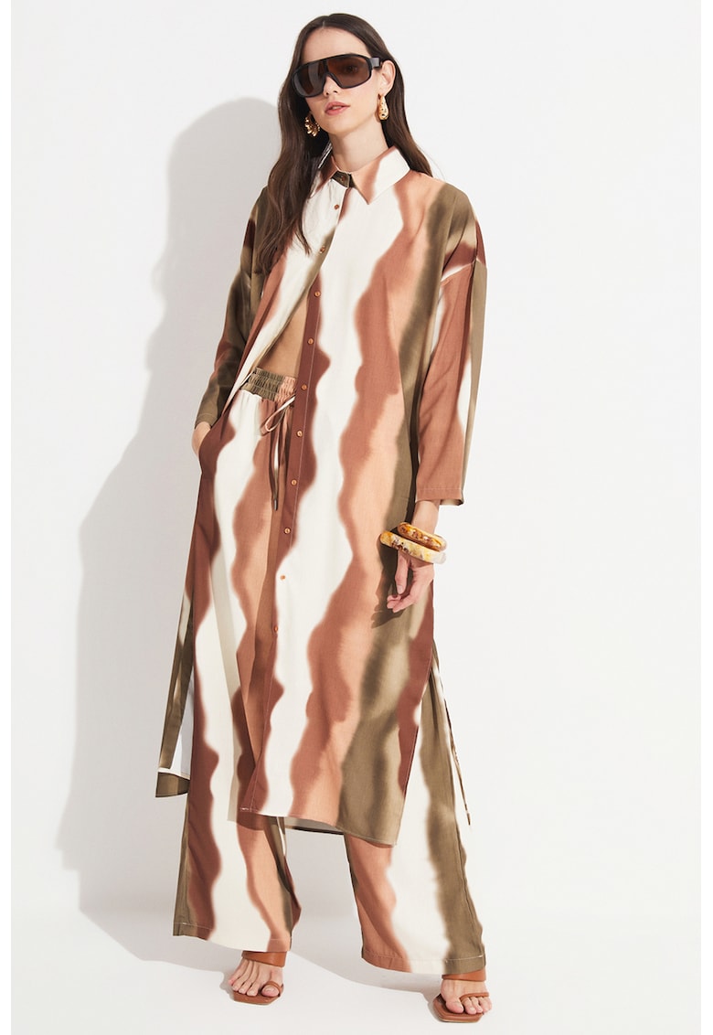 Rochie cu model si guler clasic