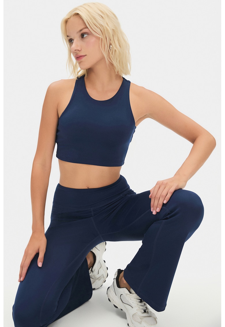 Pantaloni cu talie inalta si buzunare laterale