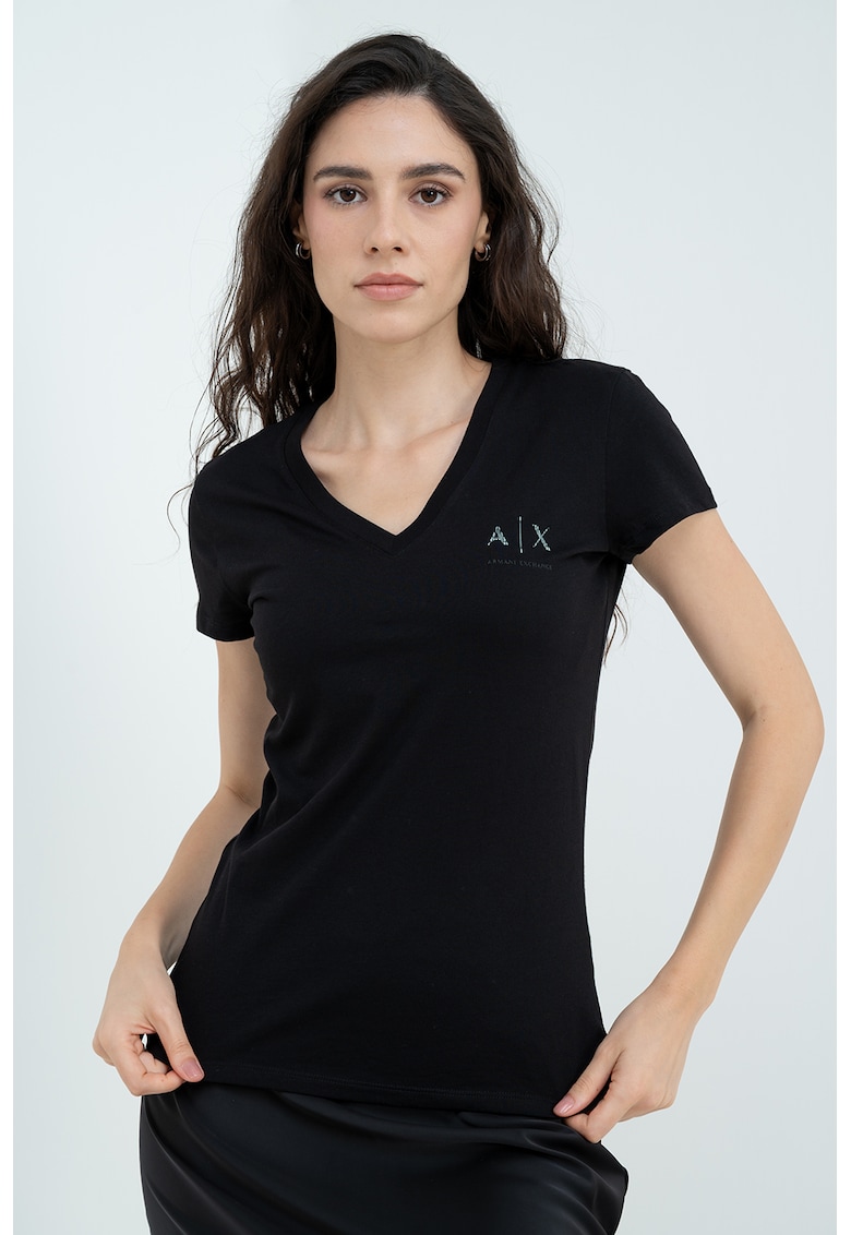 Tricou slim fit cu decolteu in V
