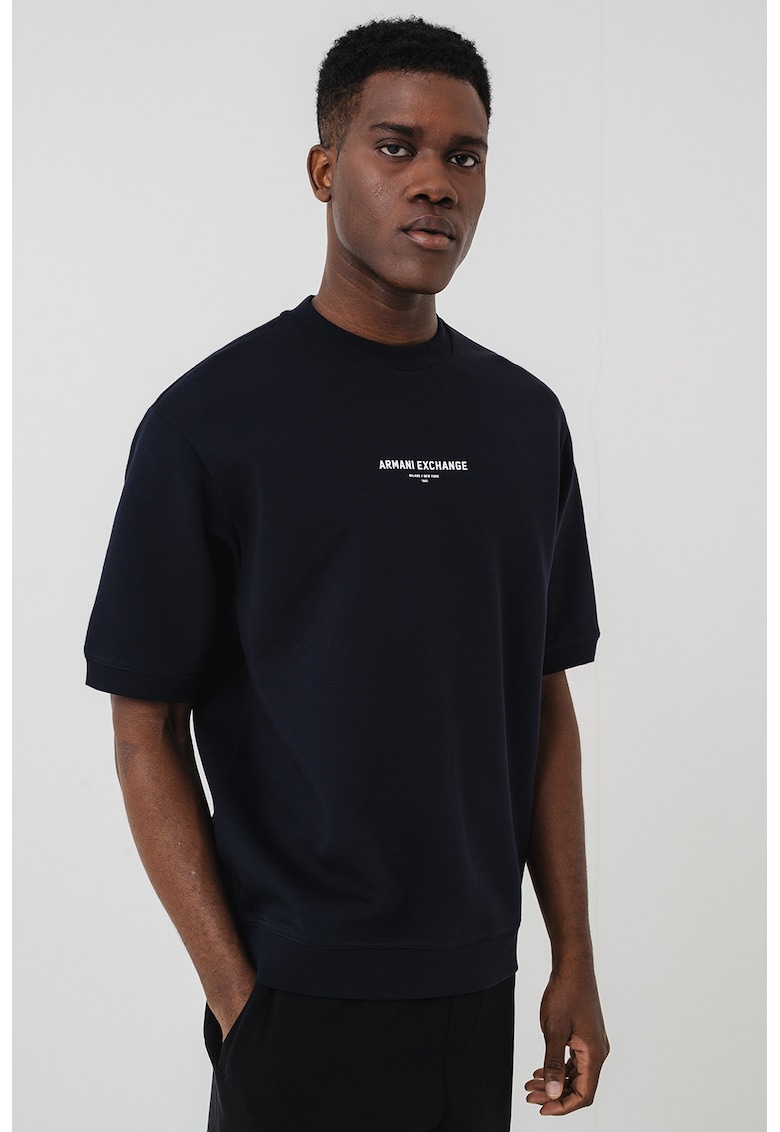 Tricou cu imprimeu logo si decolteu la baza gatului - Bleumarin