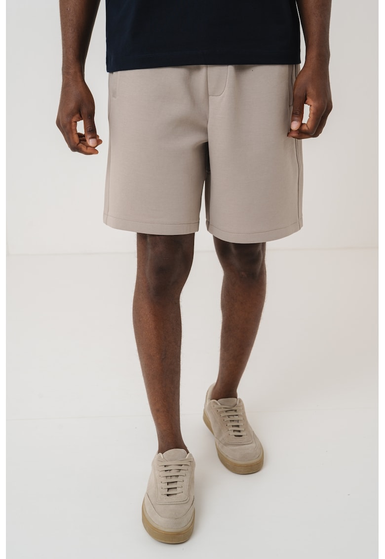 Pantaloni scurti cu talie medie - Maro taupe