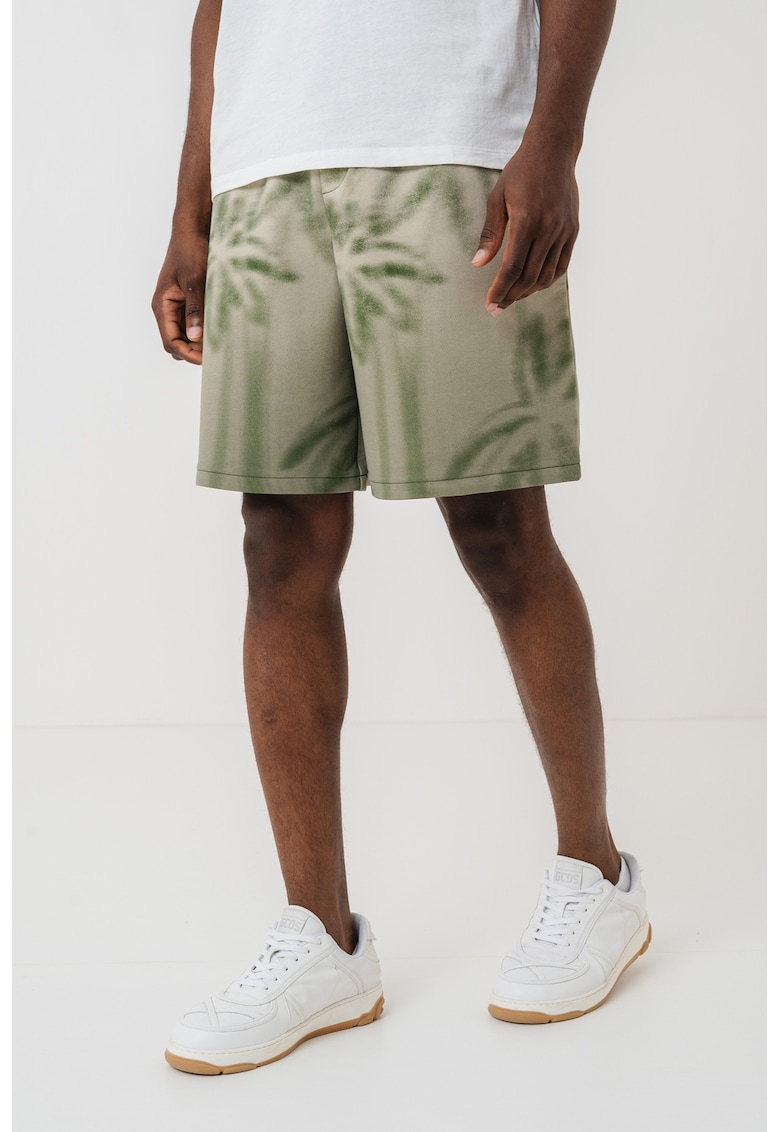 Bermude sport cu imprimeu tropical