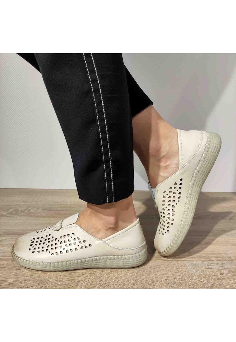 Pantofi Perforati Dama 822 - Crem
