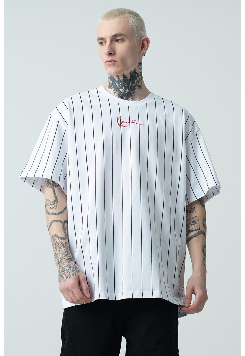 Tricou de bumbac cu decolteu la baza gatului si model in dungi