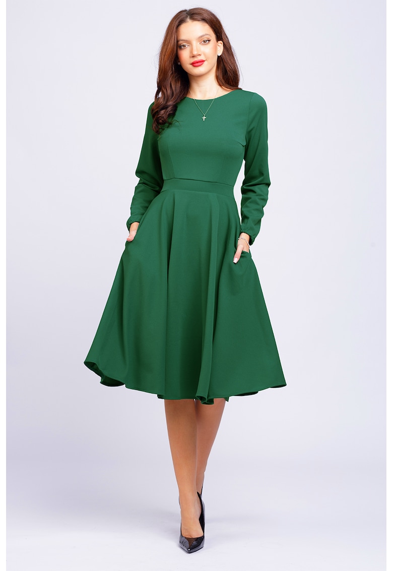 Rochie midi evazata cu decolteu barcuta