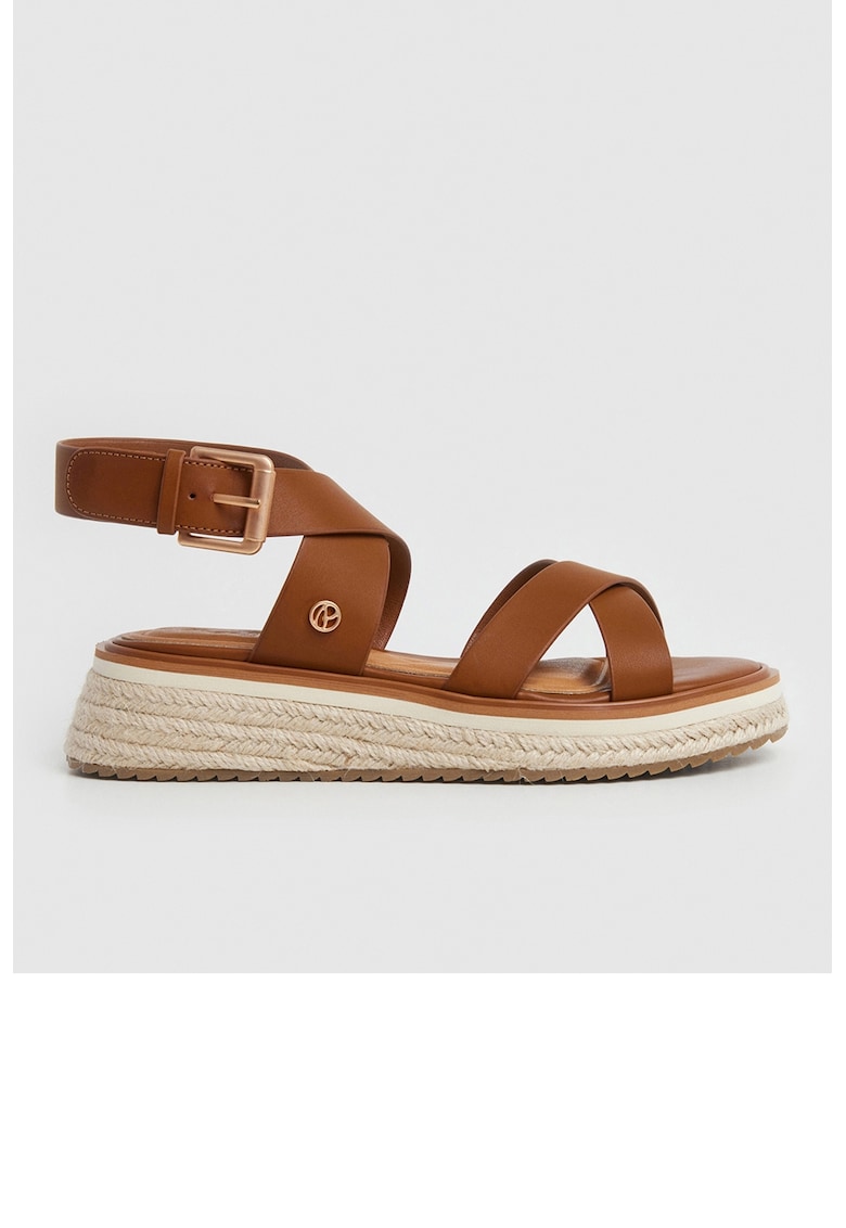 Sandale cu platforma si catarama