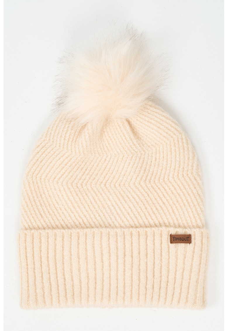 Caciula cu aplicatie logo