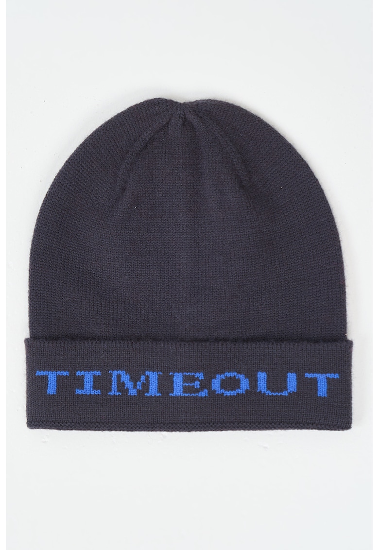 Caciula tricotata fin