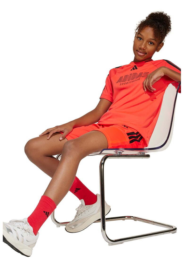 Tricou cu logo si decolteu la baza gatului - Negru/Portocaliu mandarina