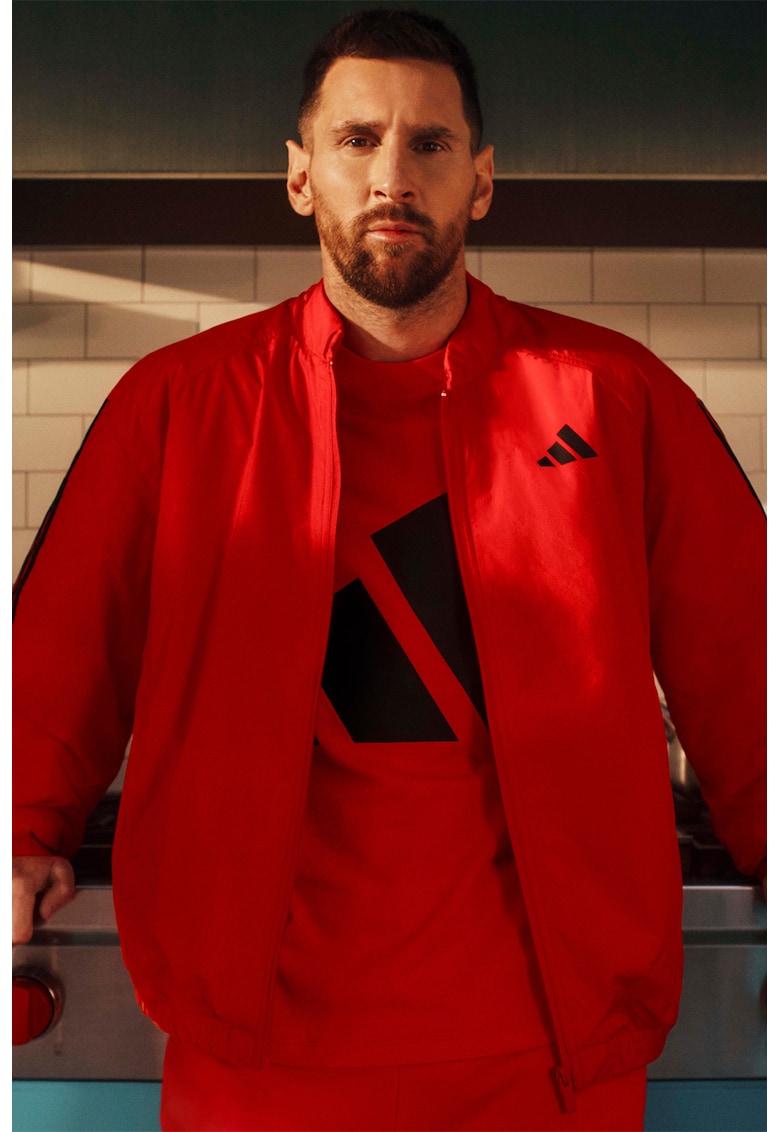 Jacheta cu fermoar si buzunare laterale