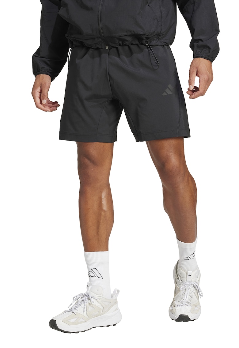 Pantaloni scurti cu snur de ajustare in talie