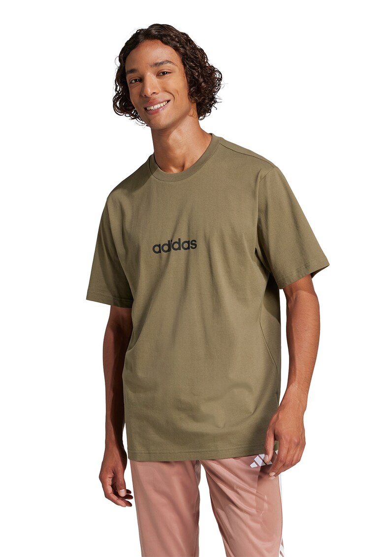 Tricou cu logo pe piept si decolteu la baza gatului - Negru/Kaki