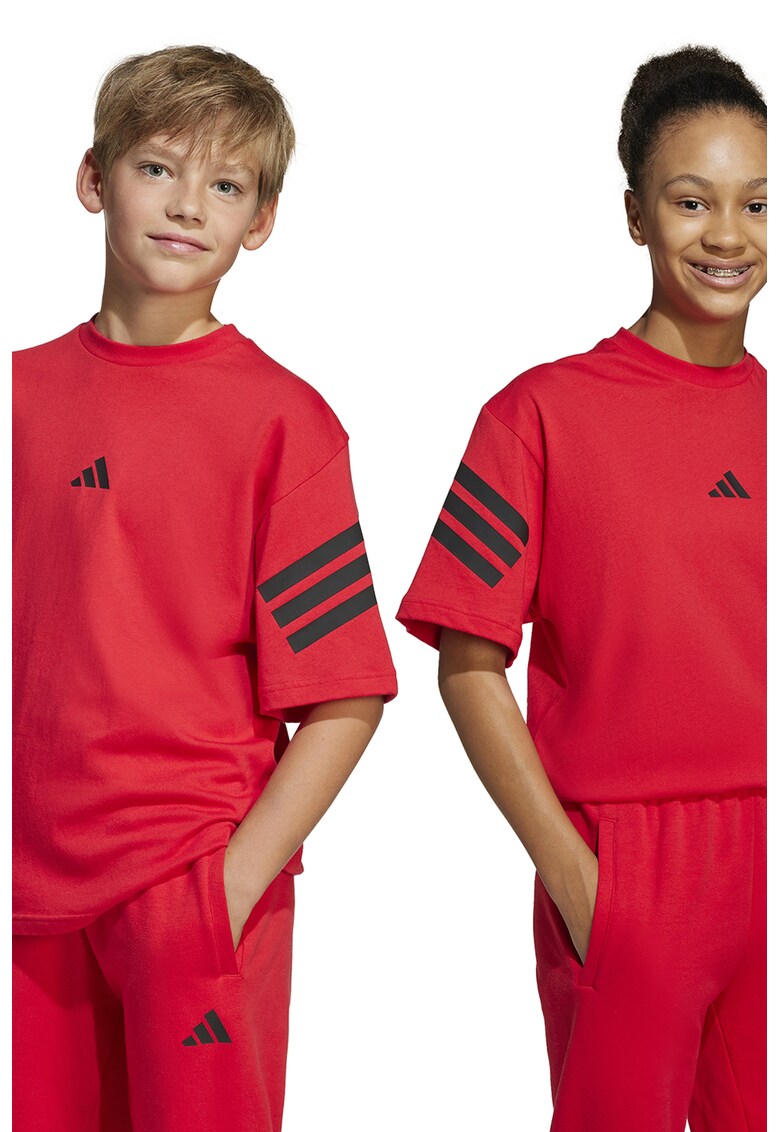 Tricou cu decolteu la baza gatului si logo - Rosu/Negru