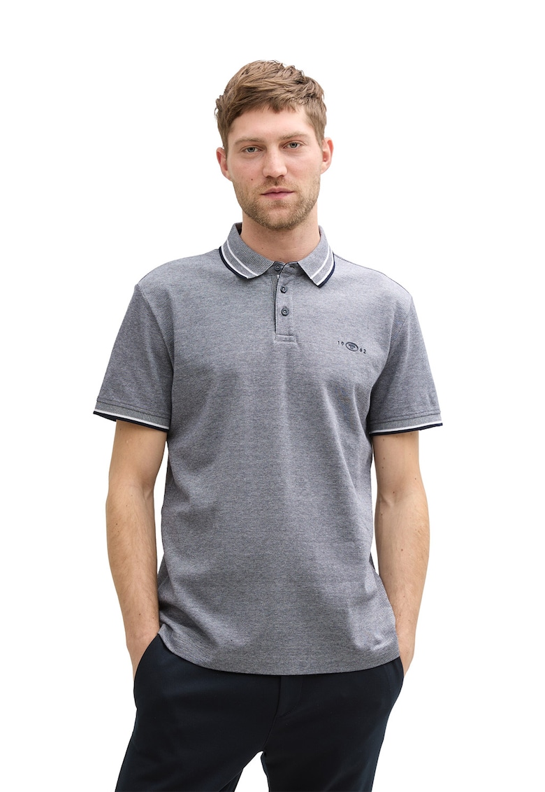 Tricou polo cu detalii contrastante Tricou polo cu detalii contrastante