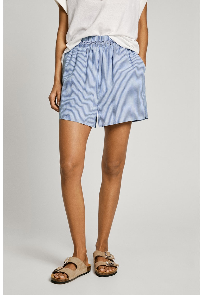 Pantaloni scurti cu snur si model in dungi