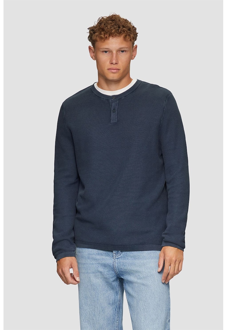 Pulover de bumbac tricotat fin si cu nasturi