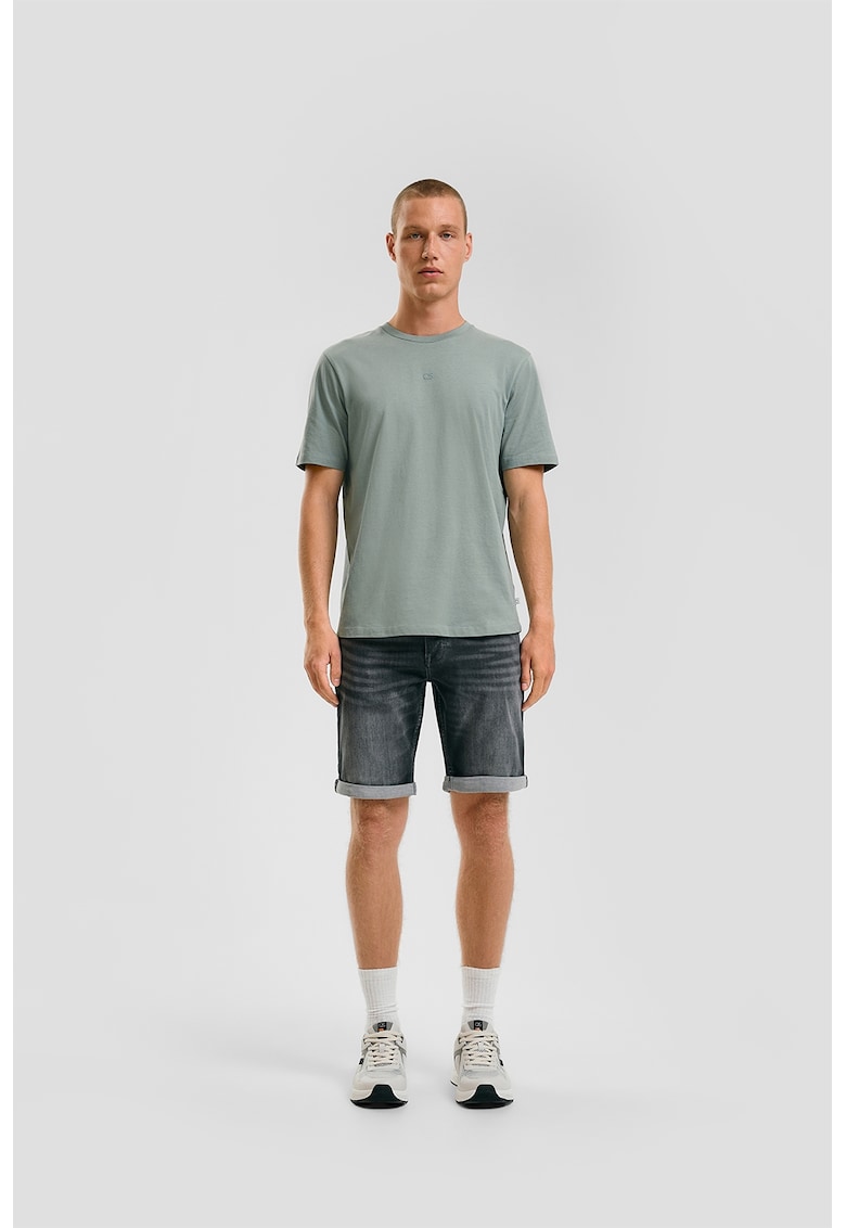 Blugi scurti cu talie medie