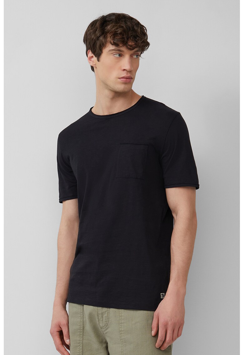 Tricou cu decolteu la baza gatului si buzunar pe piept