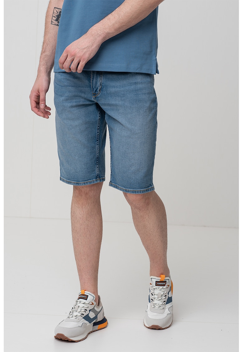 Blugi scurti cu aspect decolorat