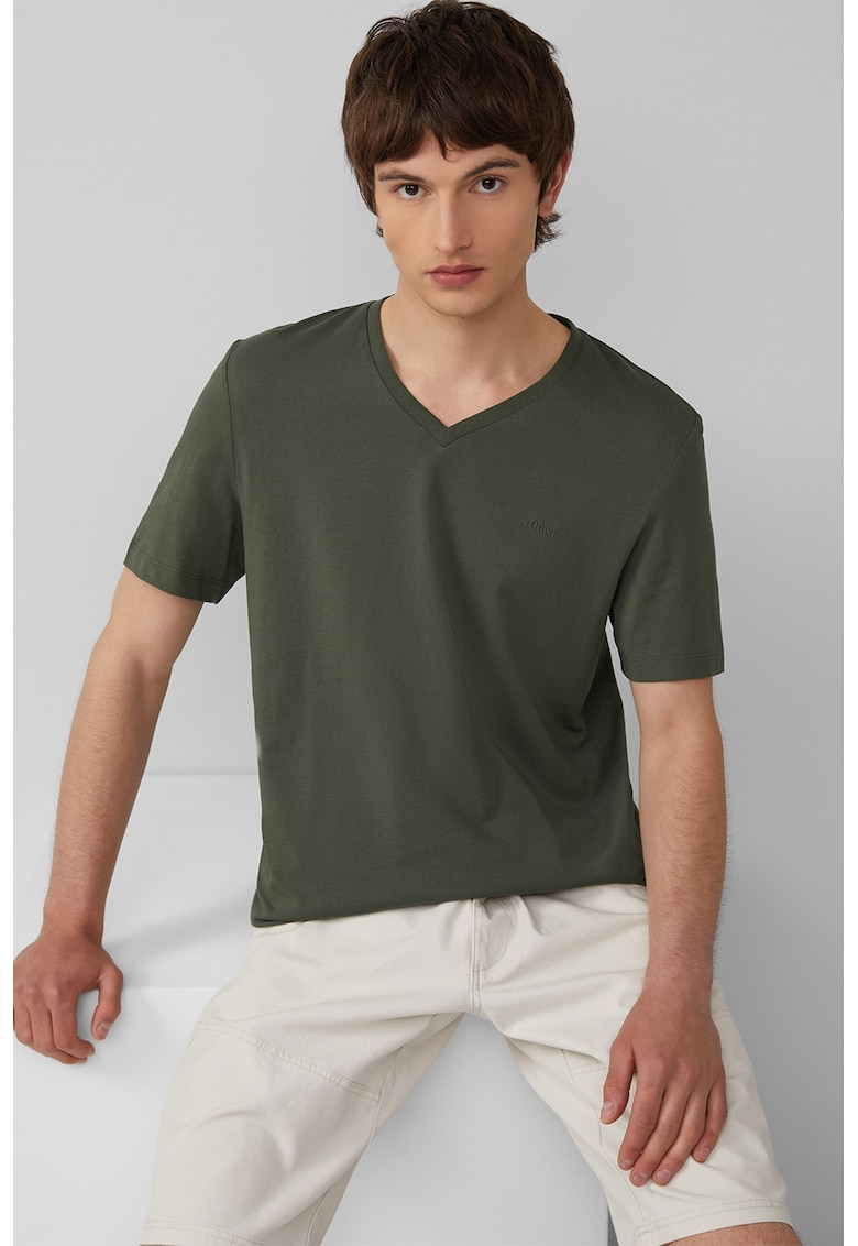 Tricou uni cu decolteu in V