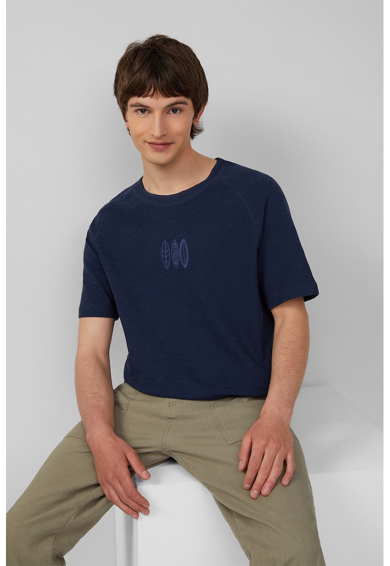 Tricou lejer cu decolteu rotund