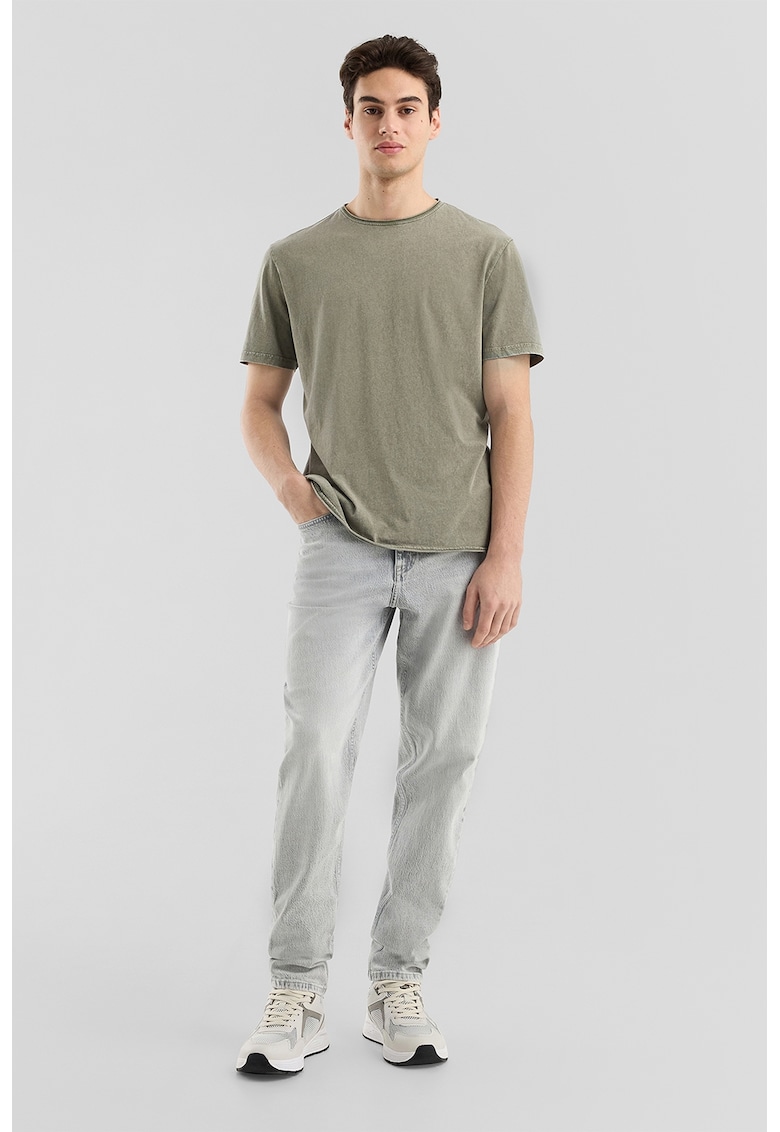 Tricou uni cu decolteu la baza gatului - Kaki