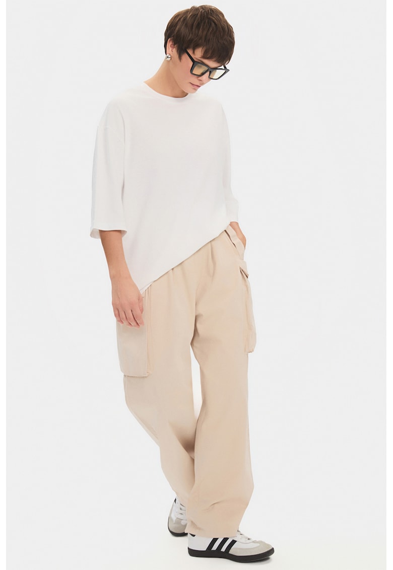 Pantaloni cargo lejeri cu curea