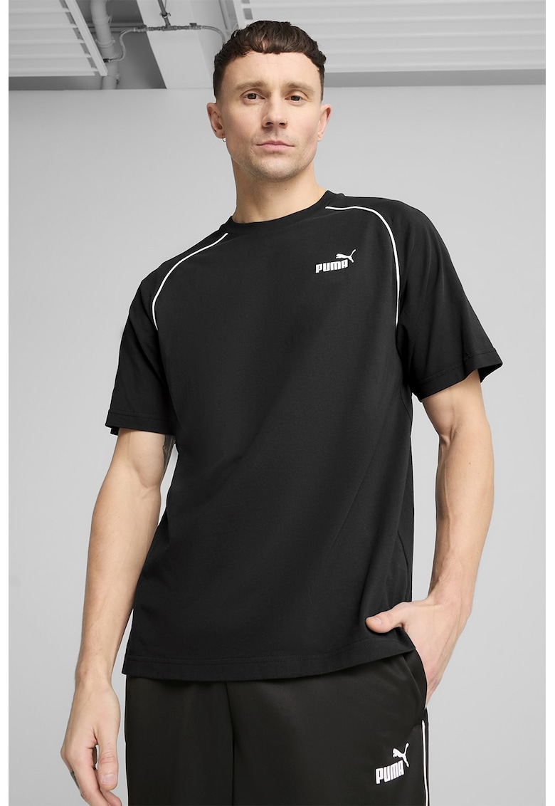 Tricou cu decolteu la baza gatului si maneci raglan