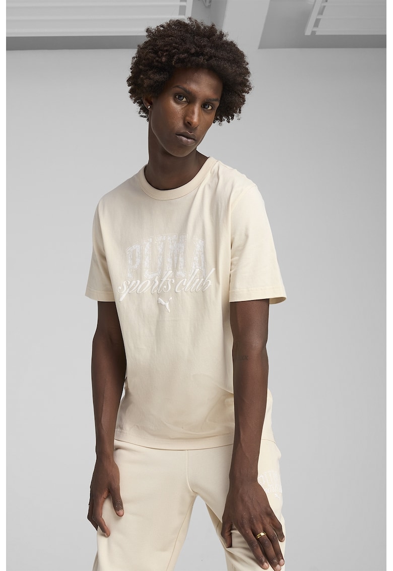 Tricou cu decolteu la baza gatului si imprimeu logo - Alb fildes