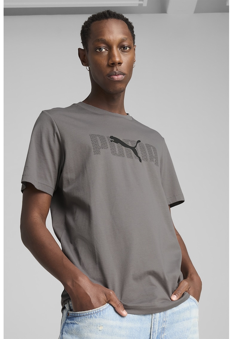 Tricou cu logo si decolteu la baza gatului Tricou cu logo si decolteu la baza gatului