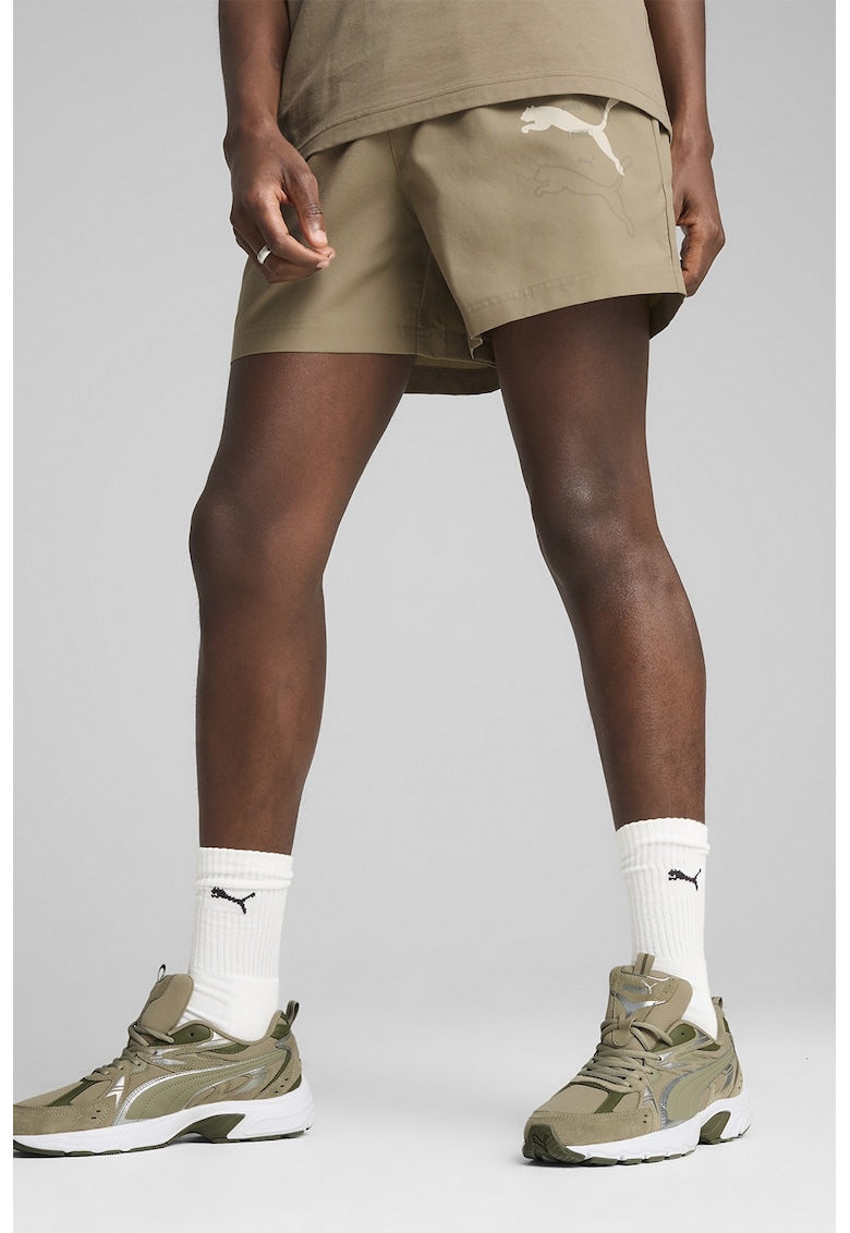 Pantaloni scurti cu talie medie si detaliu logo