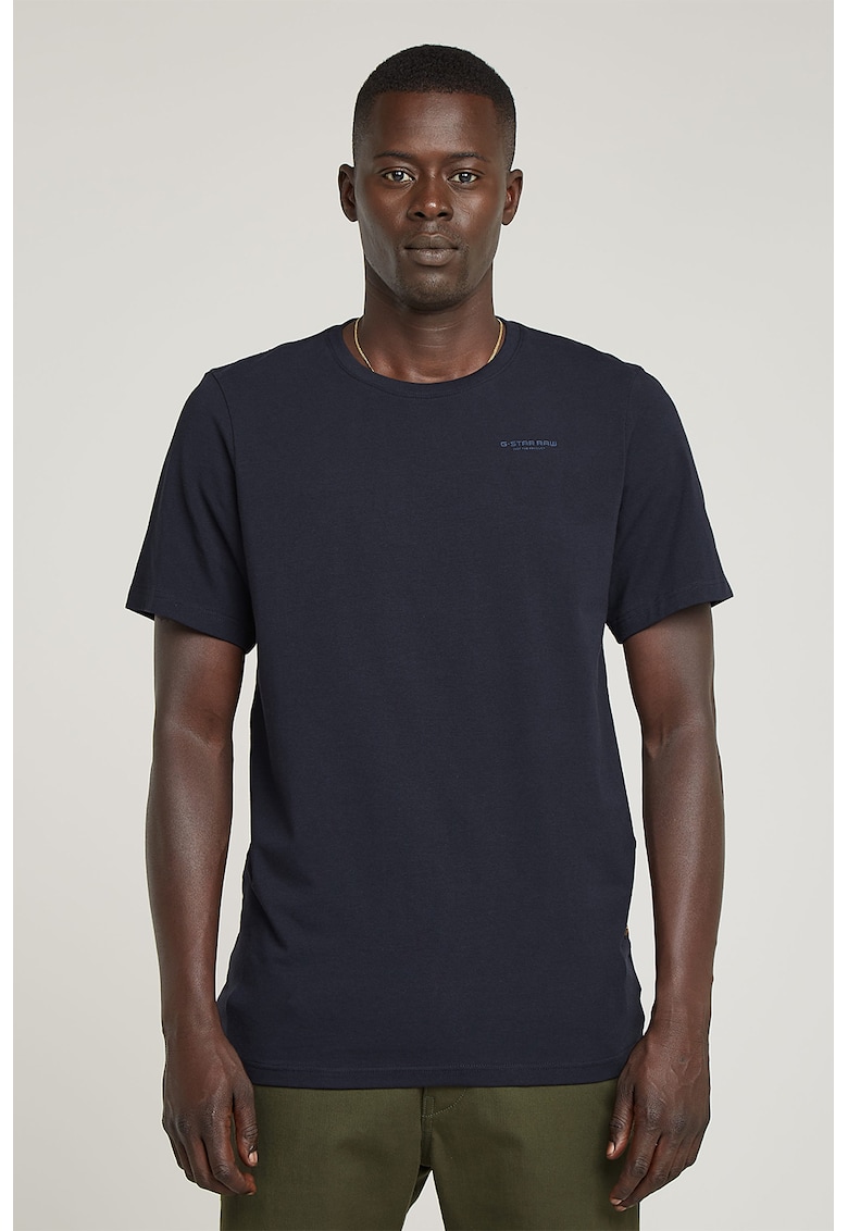 Tricou slim fit cu decolteu la baza gatului Base