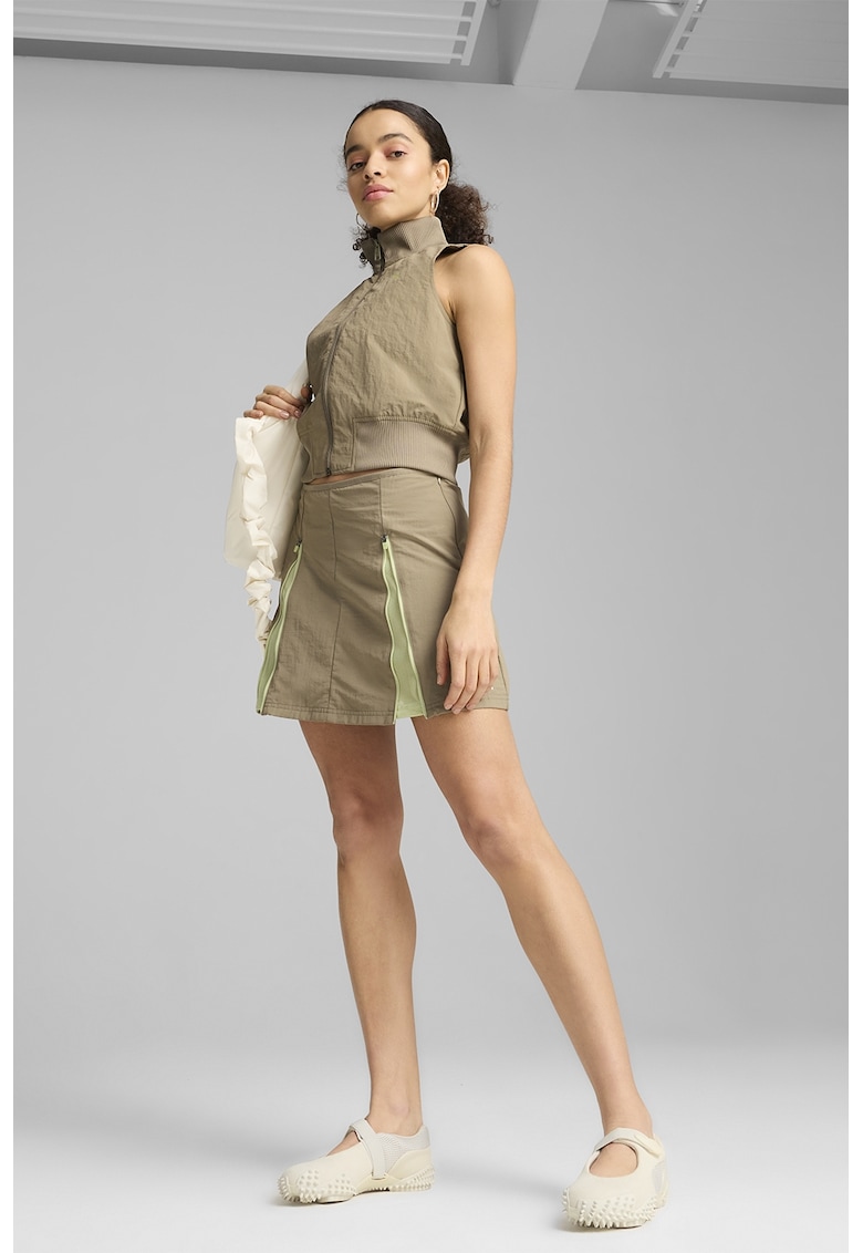 Fusta mini cu croiala in A si fermoar frontal