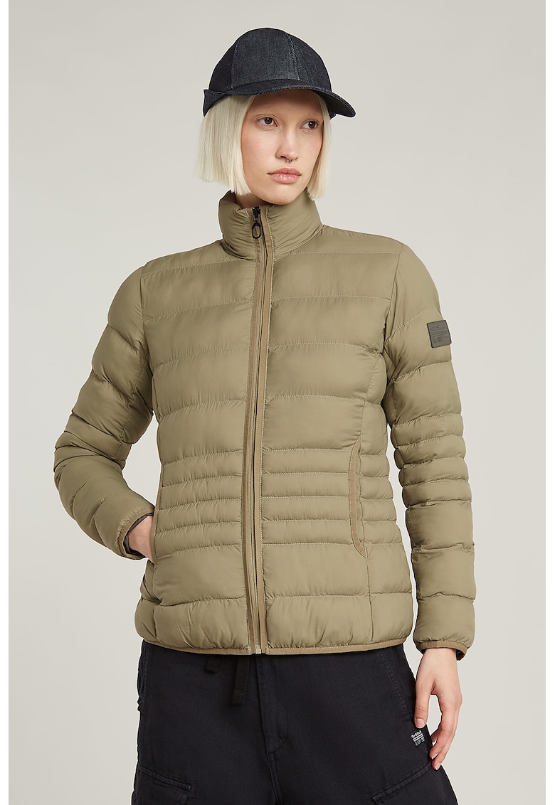 Geaca matlasata din nylon cu guler