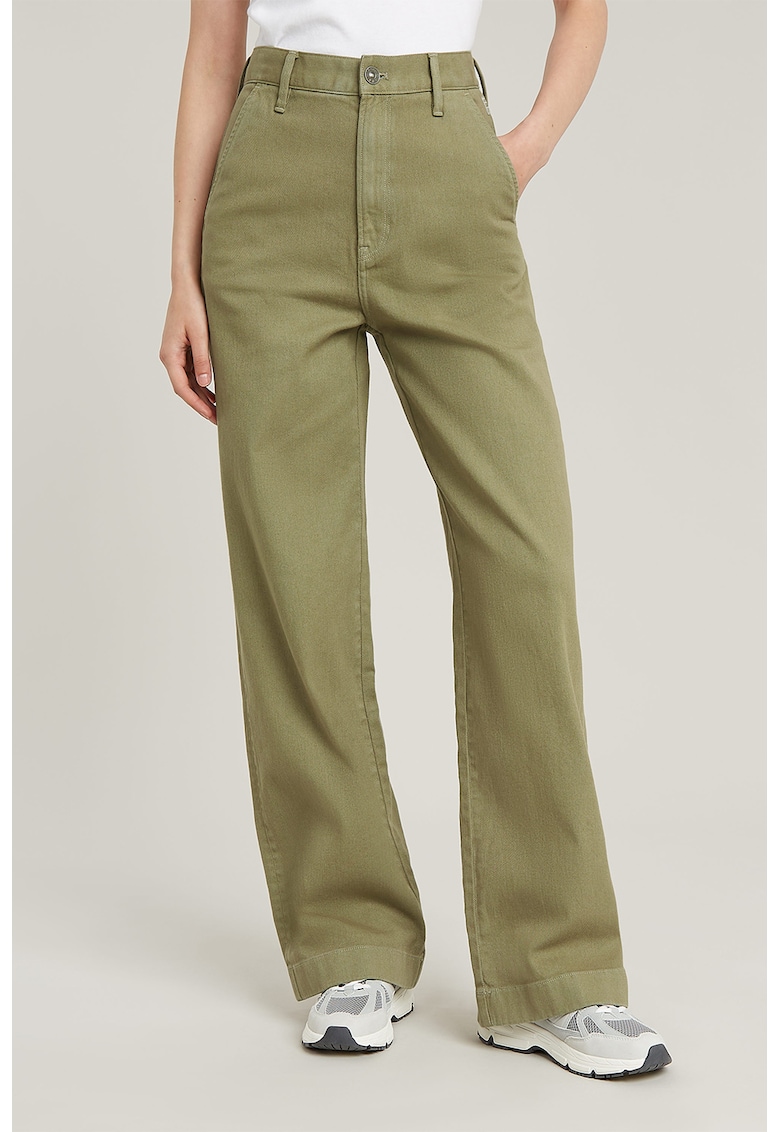 Blugi lejeri cu talie inalta