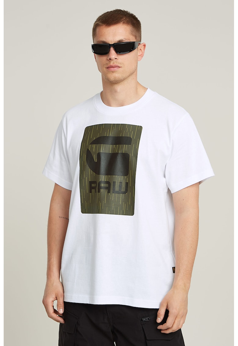 Tricou cu decolteu la baza gatului de bumbac organic cu logo