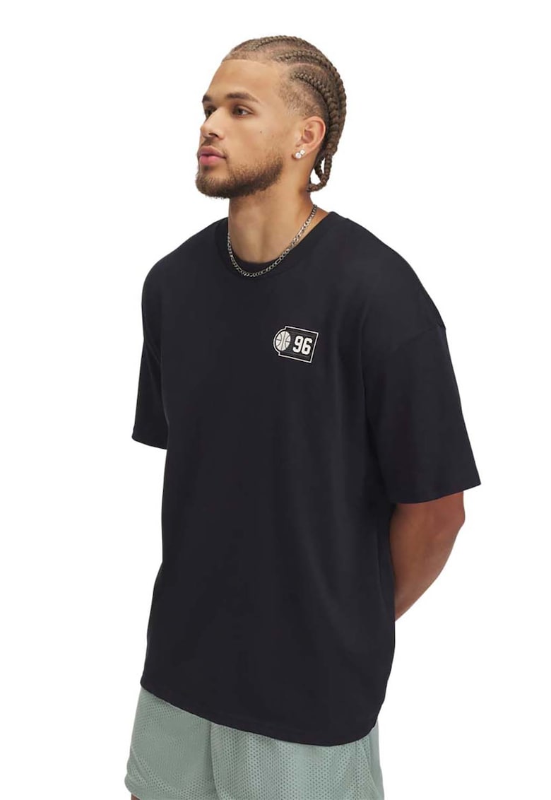 Tricou lejer cu logo pentru baschet