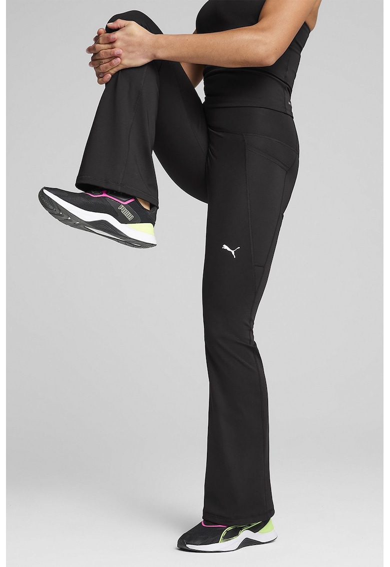 Pantaloni evazati - pentru fitness