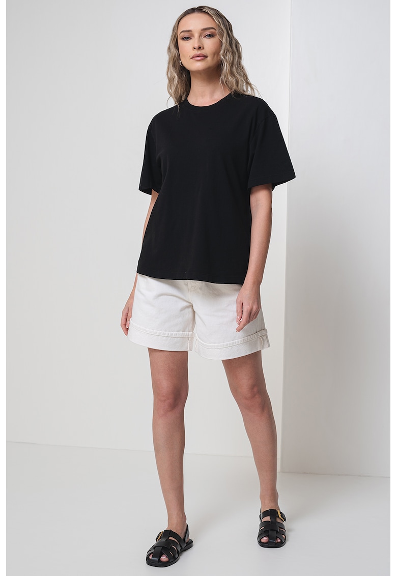 Tricou din bumbac cu decolteu la baza gatului Tricou din bumbac cu decolteu la baza gatului