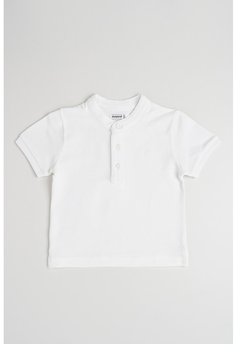 Tricou cu fenta cu nasturi