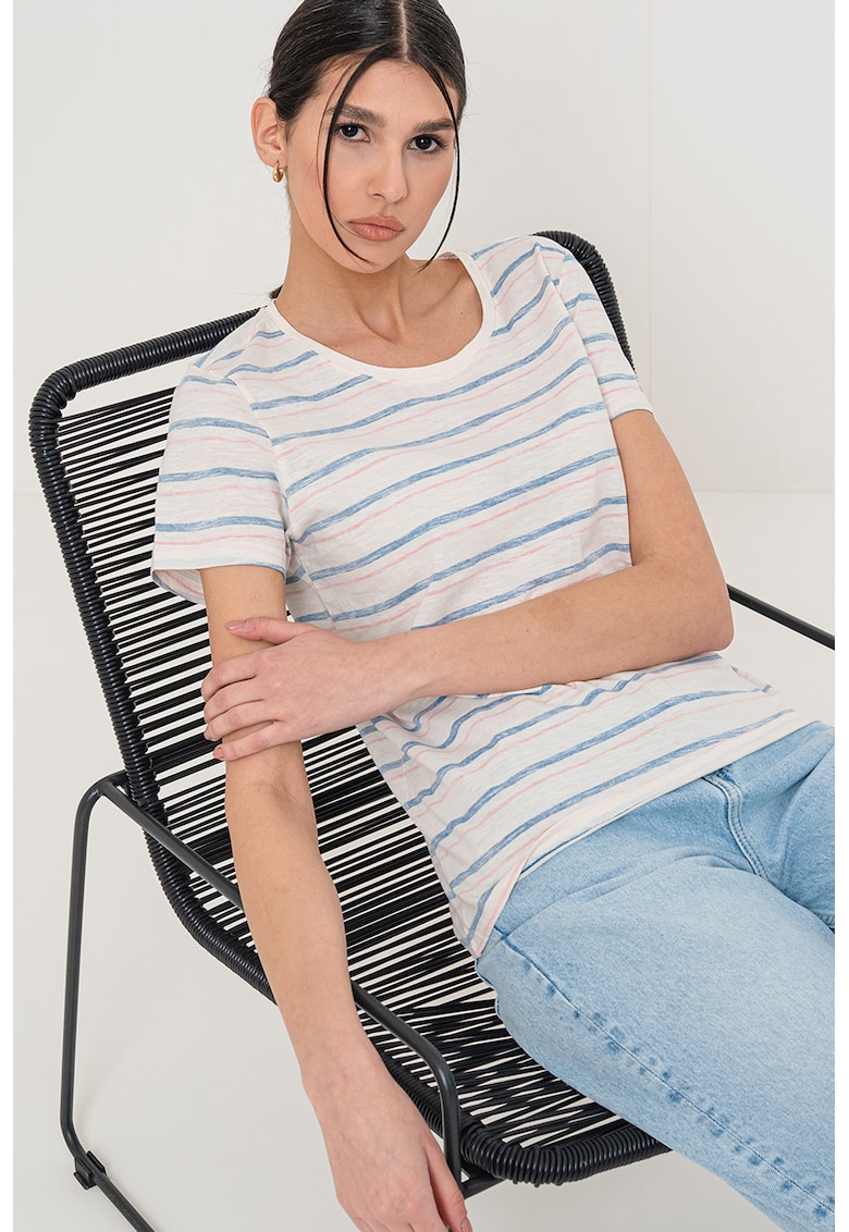 Tricou cu decolteu rotund si model in dungi